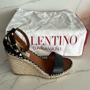 Valentino Garavani Rockstud Double Espadrille Wedge in Black